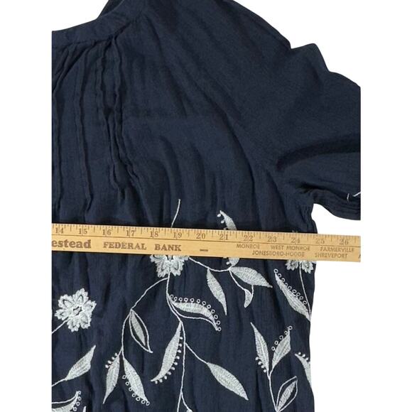 J Jill Gauzy Top Blouse Sz XL Black White Embroidery Covered Buttons Semi Sheer - Picture 8 of 9